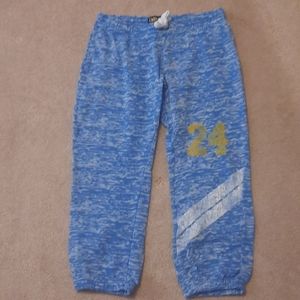 Capri sweatpants